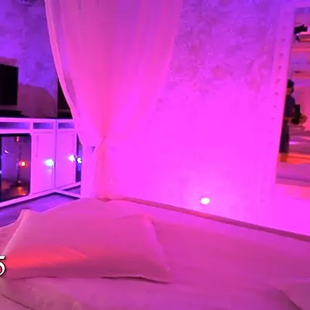 Anadi Boutique Only Adult Отель
