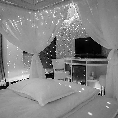 Anadi Boutique Only Adult Отель